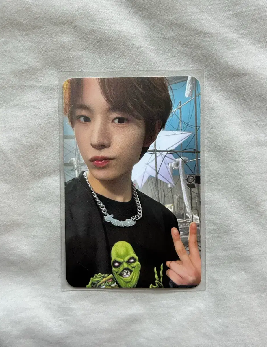 thumbnail-0